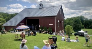 Star Bright Farm's Bluegrass Sunset Event Celebrates Summer With Live Music and Delicious Food