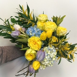 Bloom for Ukraine Floral Fetes