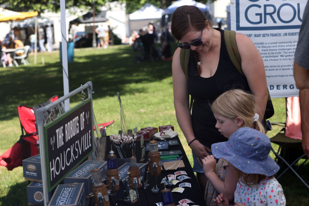 A mother with two girls at Art in the Park