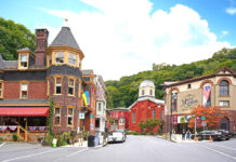 Boulders, Beasts, and a Little Switzerland: A Family Weekend in the Poconos Jim Thorpe, PA