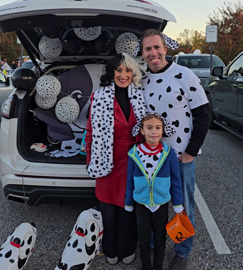 Kimberly Hart & family at a school trunk-or-treat 